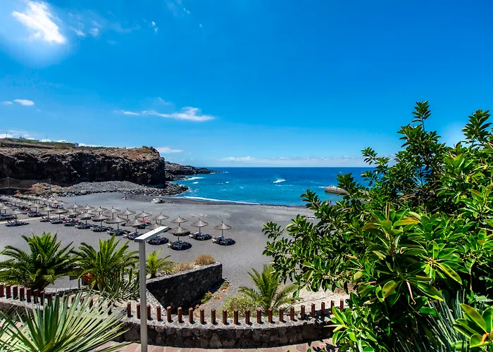Atlantic Holiday Hotel